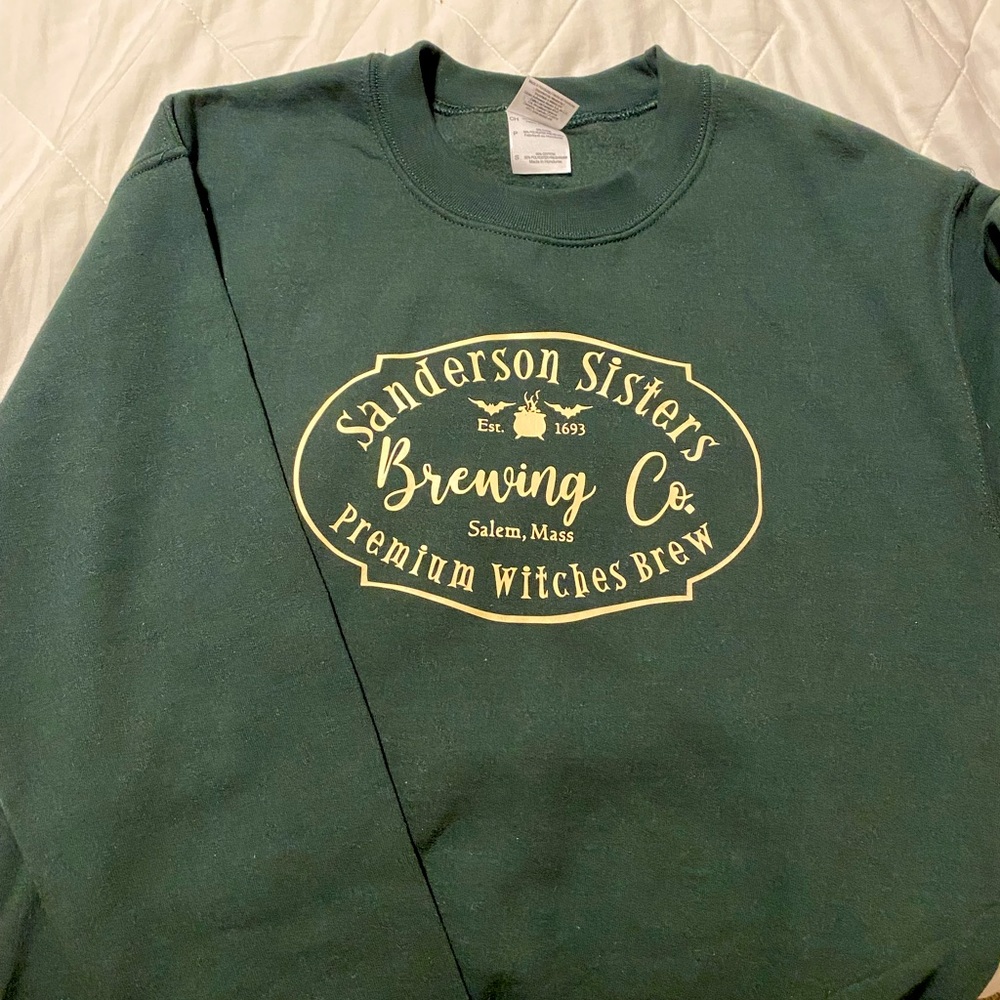 Hocus Pocus Crewneck sz Small NWOT